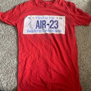 Air jordan red t shirt